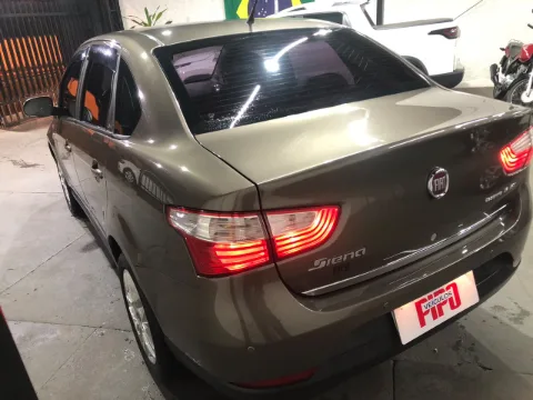 Fiat Grand Siena 2014 cinza à venda na Pipo Veículos em Avaré-SP — foto 5