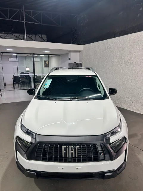 Fiat TORO FREEDOM 2026 branco à venda na Pipo Veículos em Avaré-SP — foto 3