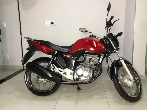 Honda CG 2018 vermelha à venda na Pipo Veículos em Avaré-SP — foto 2