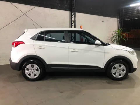 Hyundai CRETA 2019 branco à venda na Pipo Veículos em Avaré-SP — foto 4