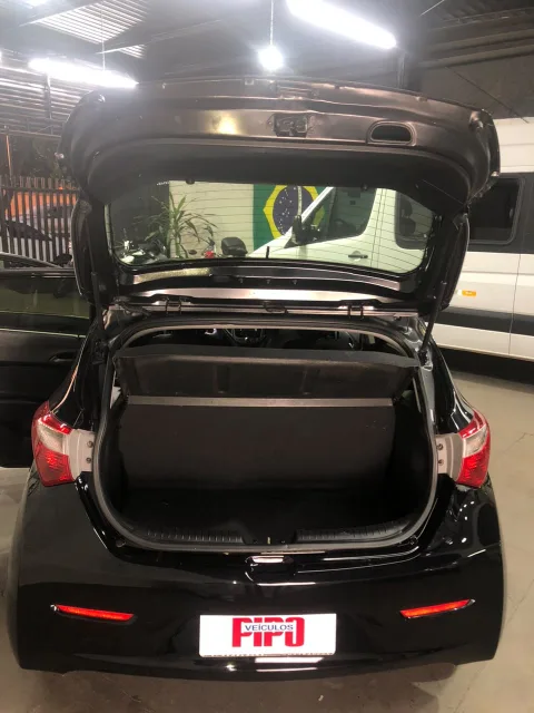 Hyundai HB20 2014 preto à venda na Pipo Veículos em Avaré-SP — foto 7