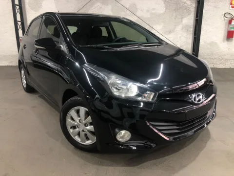Hyundai HB20 2014 preto à venda na Pipo Veículos em Avaré-SP — foto 1