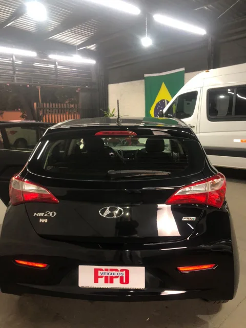 Hyundai HB20 2014 preto à venda na Pipo Veículos em Avaré-SP — foto 6