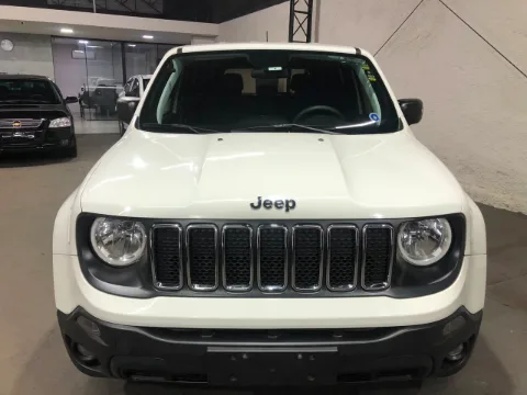Jeep RENEGADE 2019 branco à venda na Pipo Veículos em Avaré-SP — foto 3