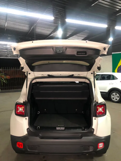Jeep RENEGADE 2019 branco à venda na Pipo Veículos em Avaré-SP — foto 7