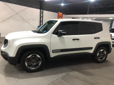 Jeep RENEGADE 2019 branco à venda na Pipo Veículos em Avaré-SP — foto 5
