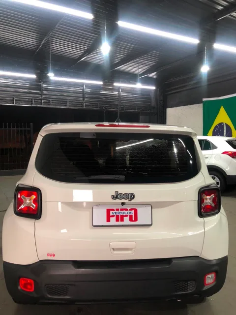 Jeep RENEGADE 2019 branco à venda na Pipo Veículos em Avaré-SP — foto 6