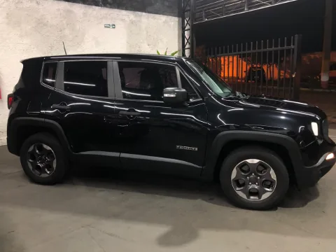 Jeep RENEGADE 2021 preto à venda na Pipo Veículos em Avaré-SP — foto 6
