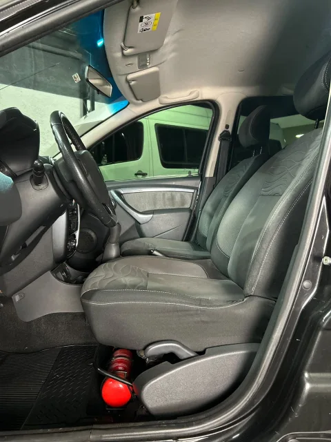 Renault Duster 2014 preta à venda na Pipo Veículos em Avaré-SP — foto 10
