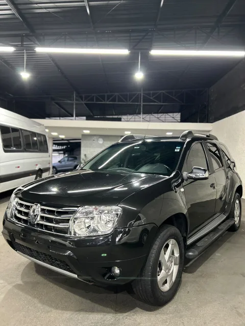 Renault Duster 2014 preta à venda na Pipo Veículos em Avaré-SP — foto 3