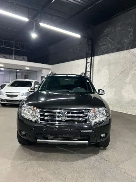 Renault Duster 2014 preta à venda na Pipo Veículos em Avaré-SP — foto 5