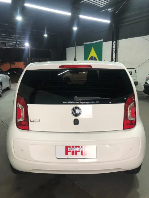 Volkswagen UP 2016 branca à venda na Pipo Veículos em Avaré-SP — foto 6