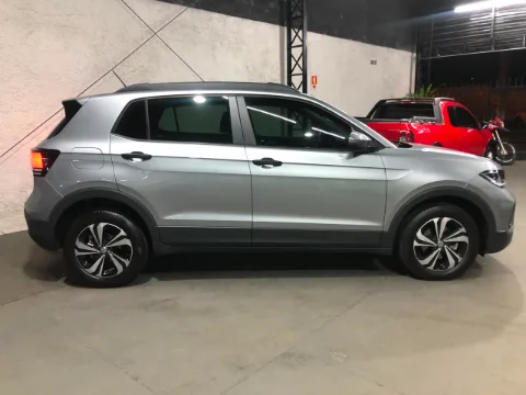 Volkswagen T CROSS 2025 prata à venda na Pipo Veículos em Avaré-SP — foto 4